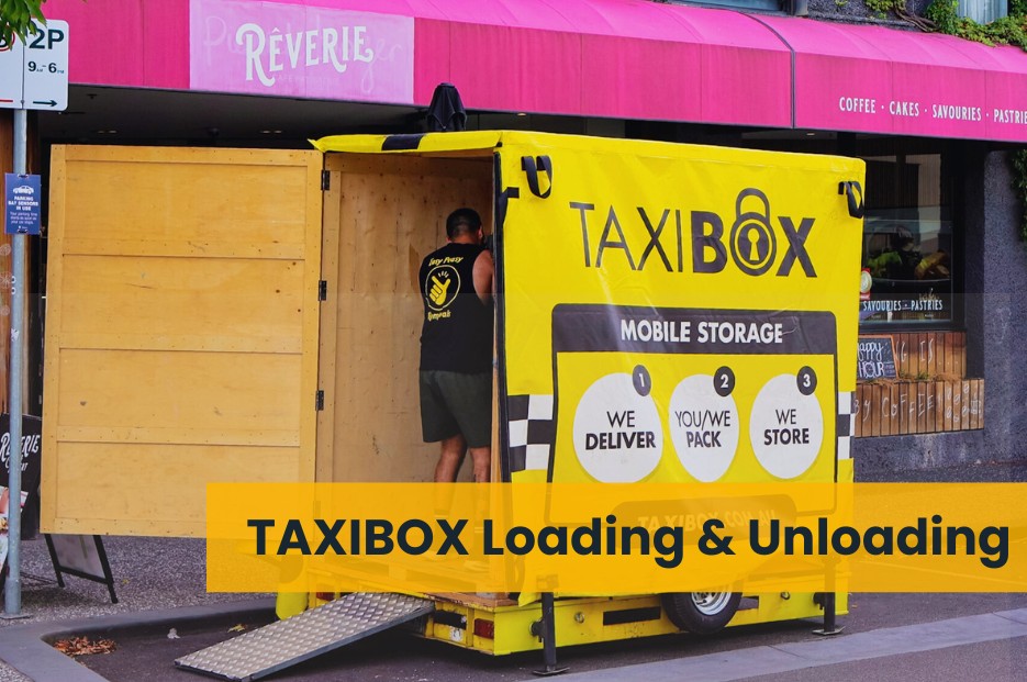 Taxibox loading and unloading service